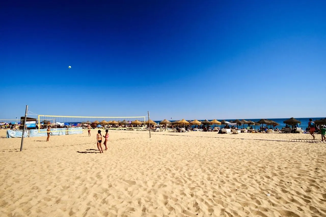 Stylish Algarve Apartment With Spacious Terrace & Sea Views Quarteira Portugal